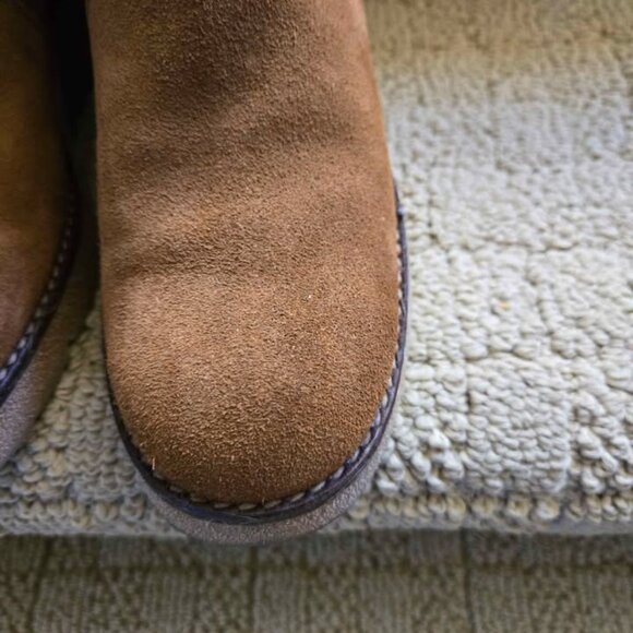 Nice Suede Booties - Picture 4 of 7